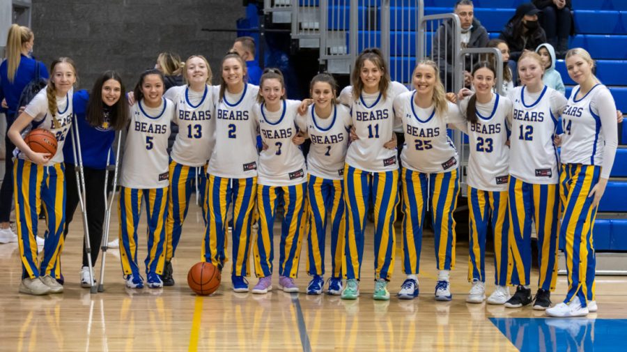 Tahoma Lady Bears’ Basketball Squad looking to go all the way this season