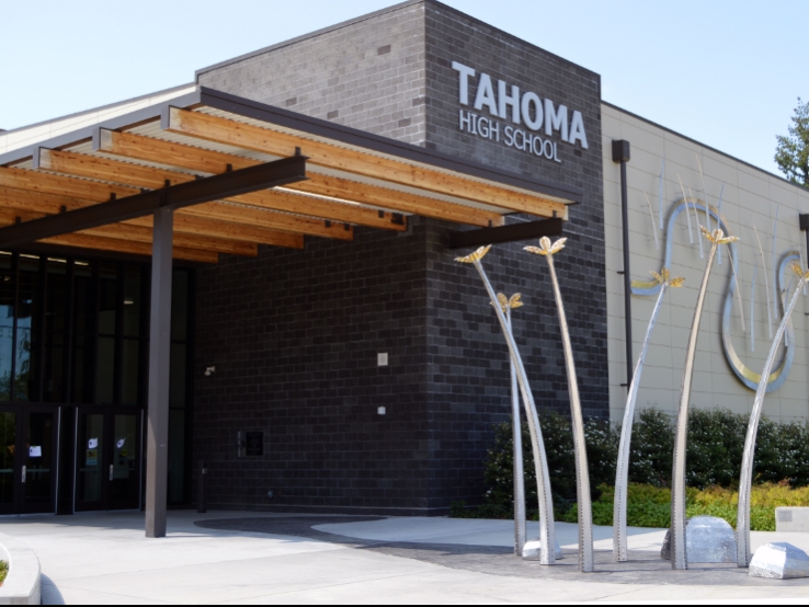 Tahoma+High+School+building+front+entrance