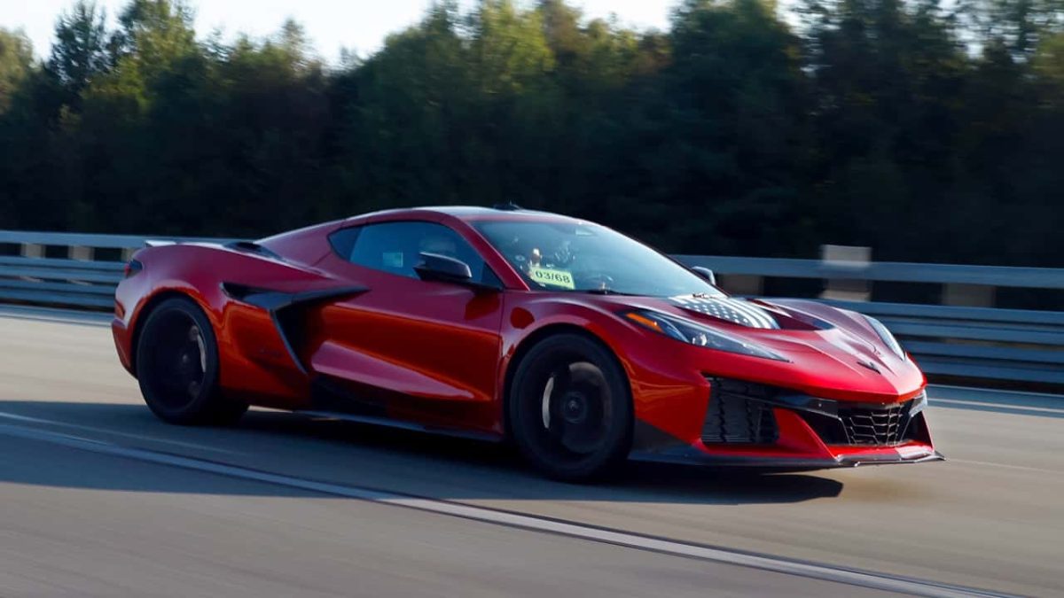 Can a Tesla do this?? New Corvette ZR1 hits a top speed of 233 MPH, making it the fastest production American car ever.