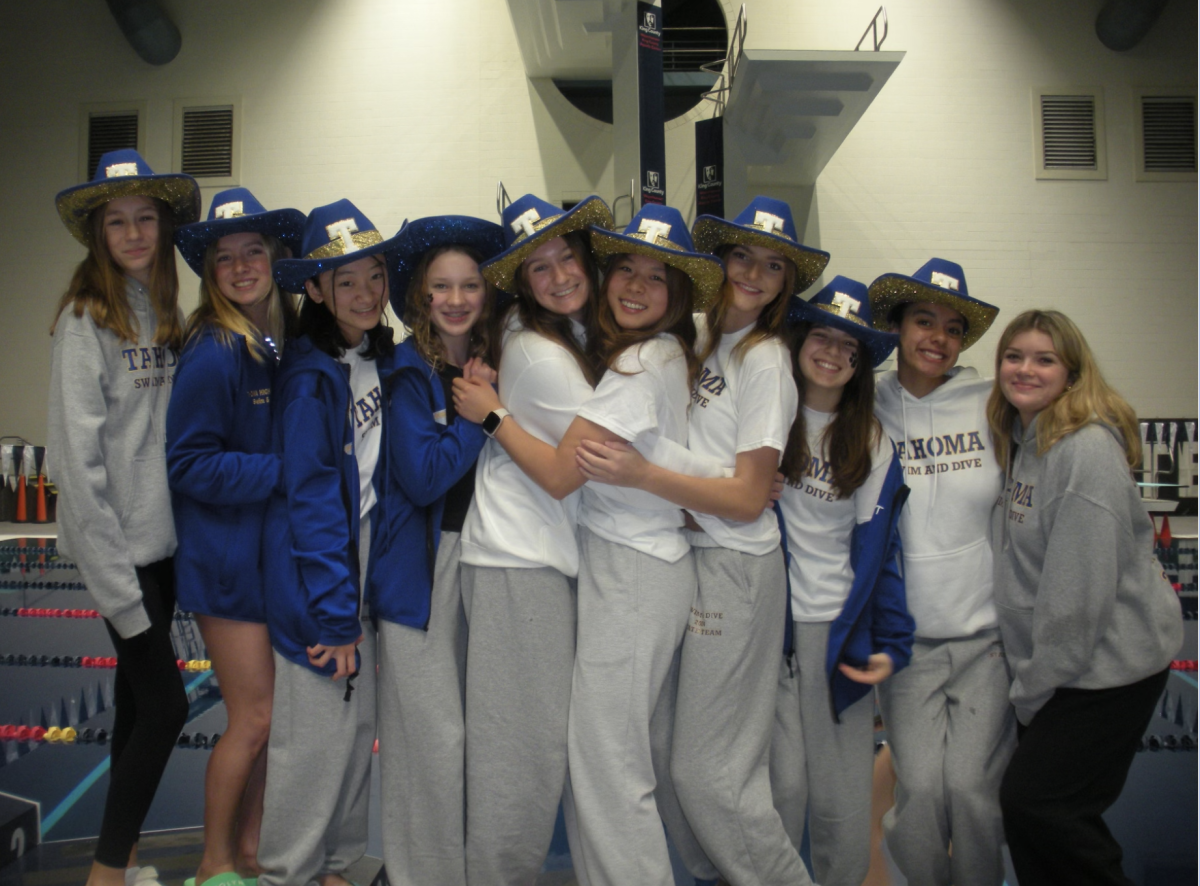 Tahoma Girls Swim and Dive to State!