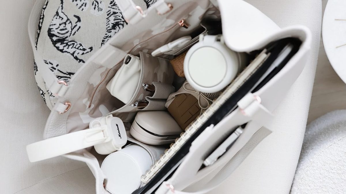 What’s in Your Backpack: Everything a Student Needs to Survive a School Day